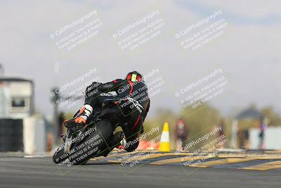 media/Mar-01-2025-Race Pace (Sat) [[ebf7b6e548]]/17-Vested (Turn 16) 210pm/